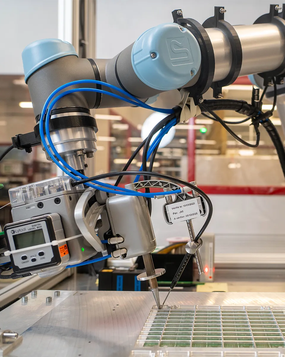 Culture de la technique et rigueur chez EMKA Electronique, respect des normes et certifications industrielles