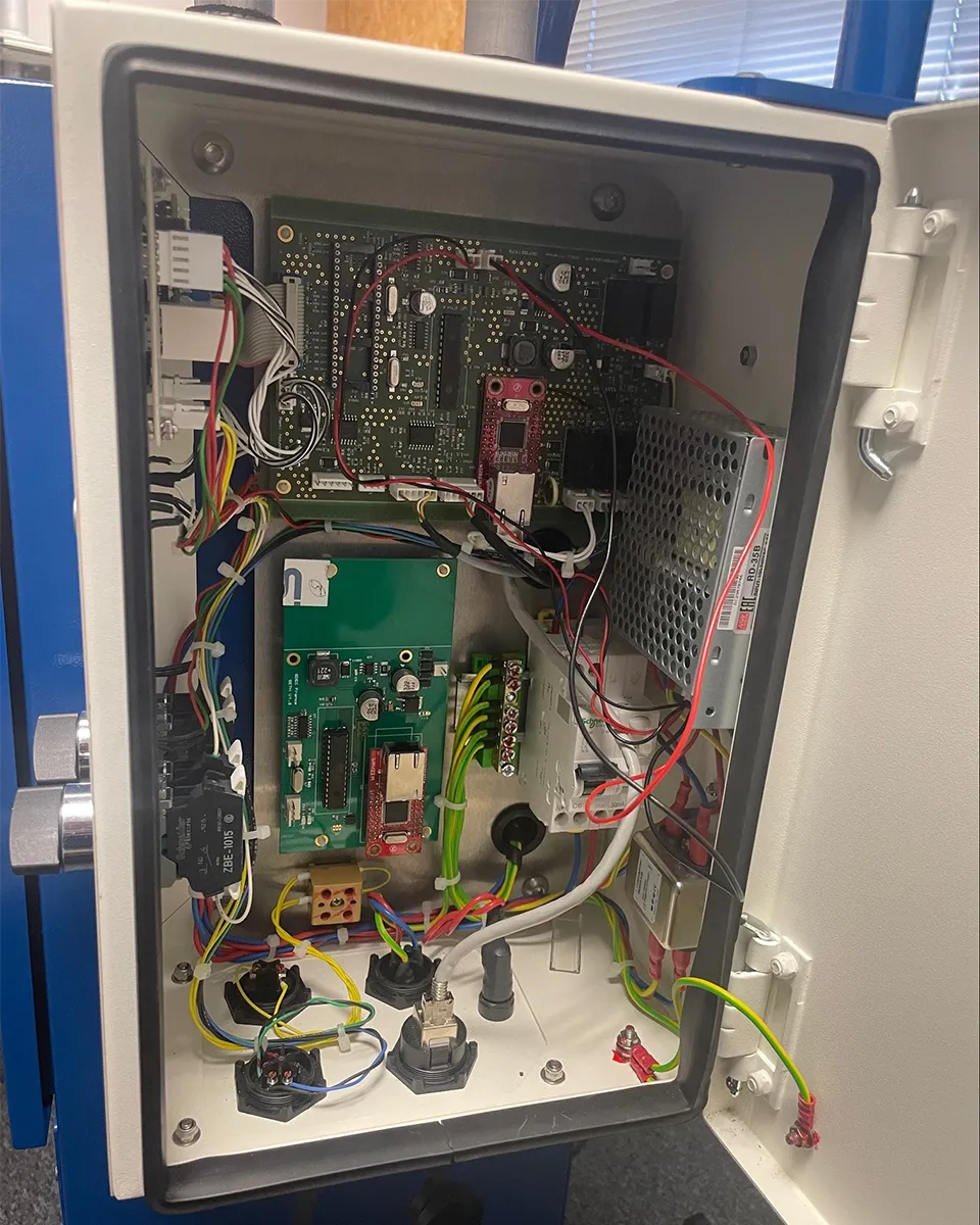 Prototypage rapide d’un circuit imprimé EMKA