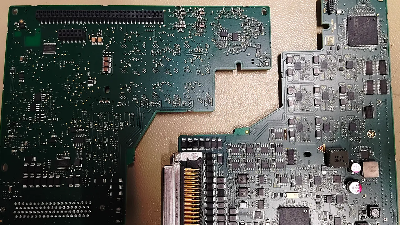 Cartes électroniques prototypes de différentes formes