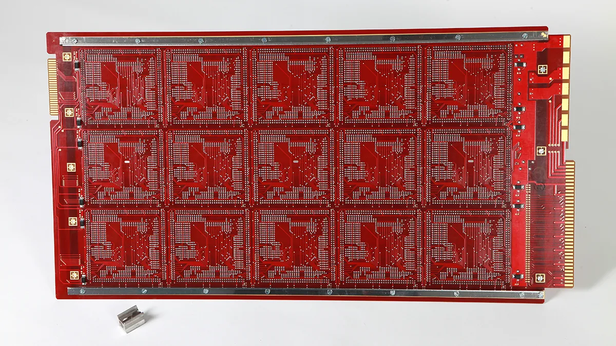 Carte électronique de programmation multiple